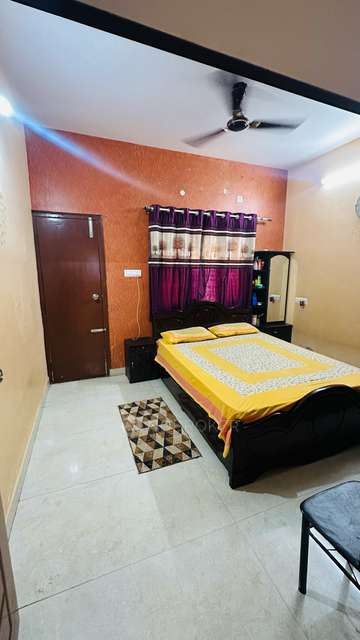 3 BHK House for Rent  In Neeladri Road