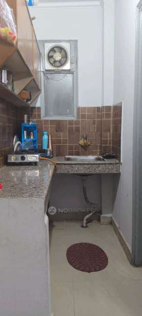 Single Room for Female In 1 RK  In Ap In Sector 24