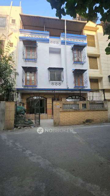 PG for Girls in Sector 1