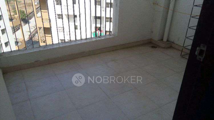 2 BHK Flat In Pristine City For Sale  In Block-b, Pristine City, Opp. Weikfield Foods, Bakori, Maharashtra 412207, India