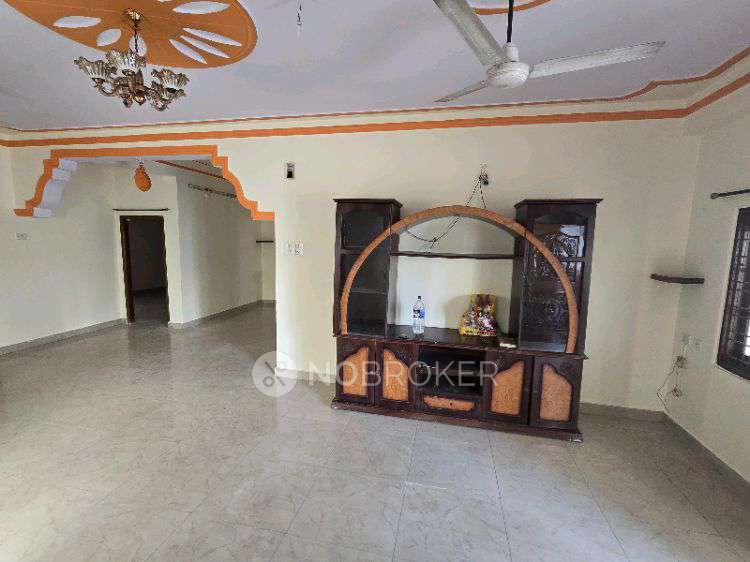 3 BHK House for Rent  In Yadagiri Theatre, Santosh Nagar Main Rd, Sai Ratna Arcade, New Santoshnagar, Santosh Nagar, Hyderabad, Telangana 500059, India
