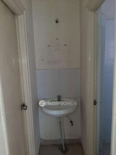 2 BHK Flat In Swaroop Residency Kolhapur for Rent  In Hadapsar