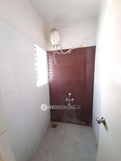 2 BHK Flat In Swaroop Residency Kolhapur for Rent  In Hadapsar