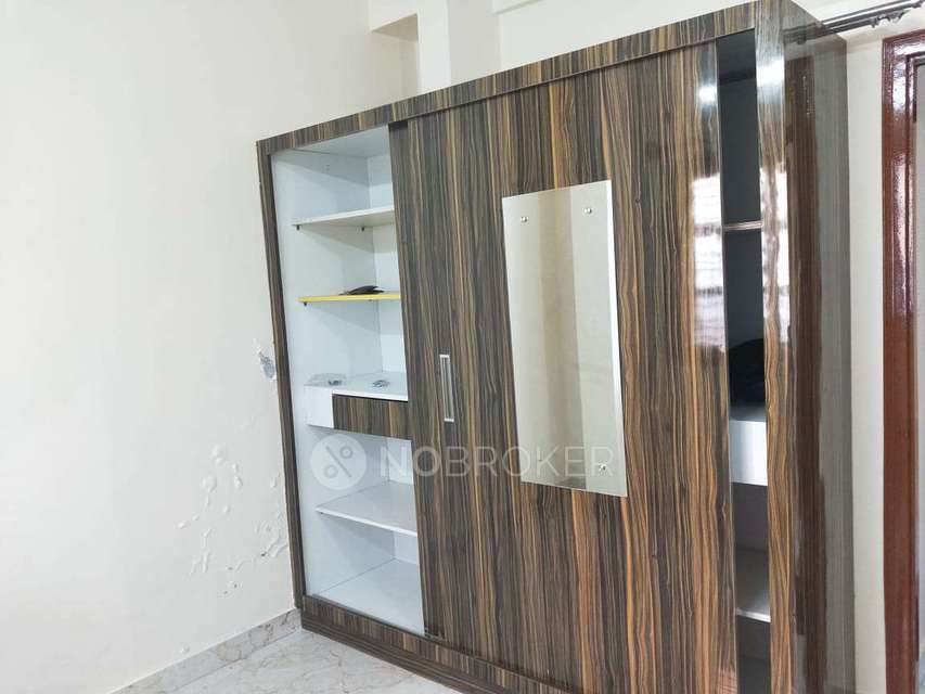 2 BHK Flat In Atiqh Apartment For Sale  In Mangammanapalya