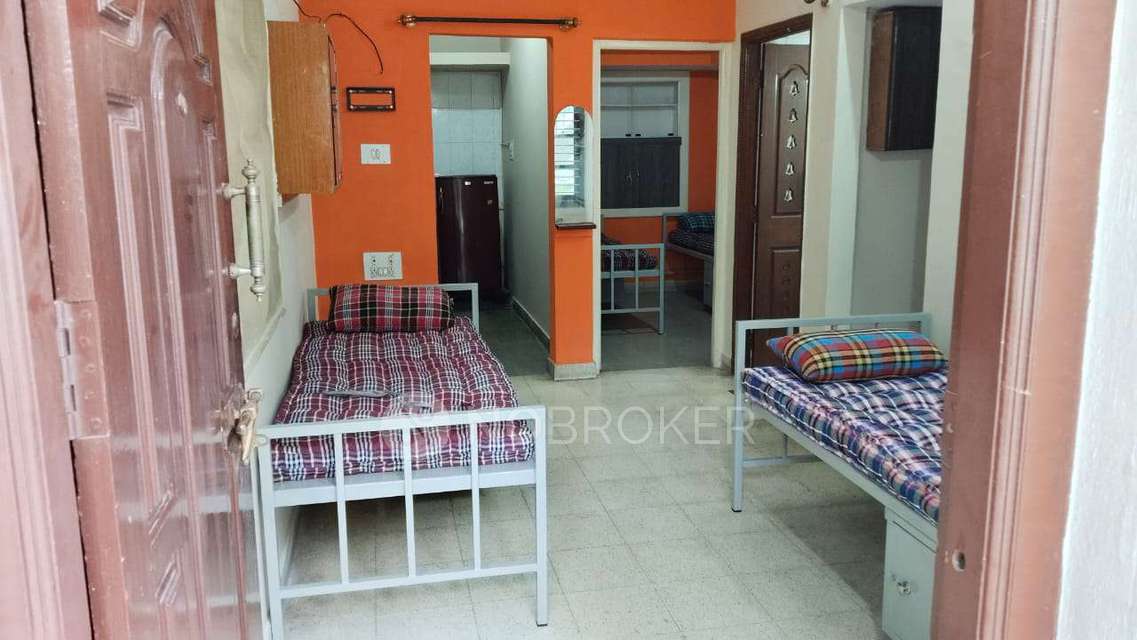 Shared Room for Male In 1 BHK  In Rajajinagar Industrial Town Bus Stop