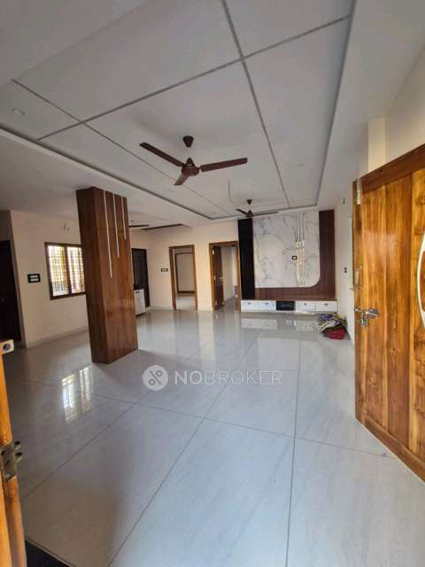 2 BHK House for Rent  In G79v+q9g, Beeramguda Main Rd, Vandanapuri Colony, Beeramguda, Ramachandrapuram, Ramachandrapuram (bhel Township), Telangana 502032, India