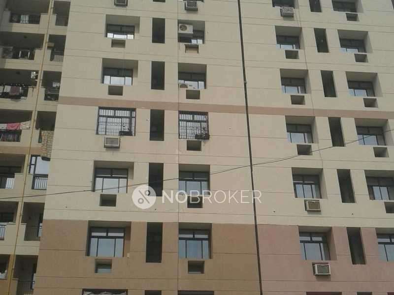 3 BHK Flat In Vrinda City Apartment For Sale  In Phi Iv
