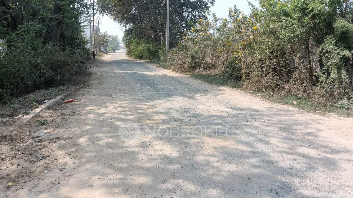 Industrial Shed in Mithila Vihar Cloney, Greater Noida for Rent 