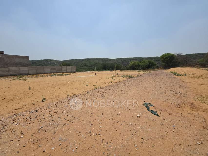 Plot For Sale  In Bhondsi