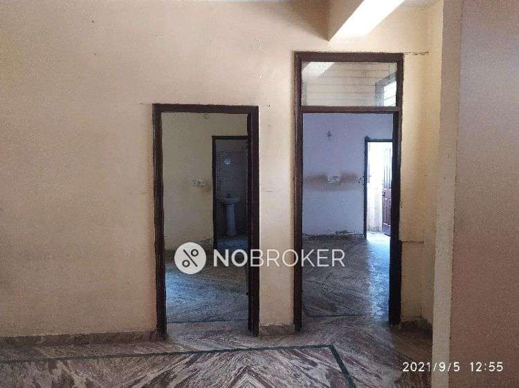 2 BHK Flat In Mata Vaishno Tower  For Sale  In Govindpuram