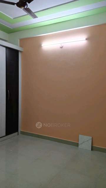 2 BHK Flat In Laxmi Height Society for Rent  In  Shahberi,