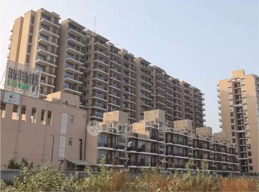 2 BHK Flat In Signature Global Synera for Rent  In Sector-81