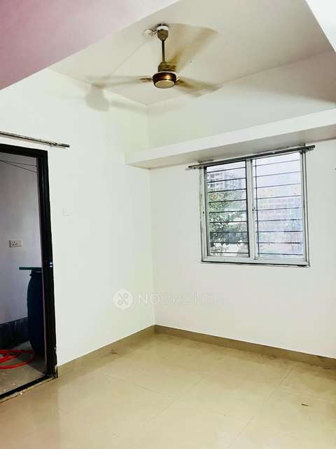 2 BHK Flat In Tulsi Aangan Society for Rent  In Tulsi Aangan Society