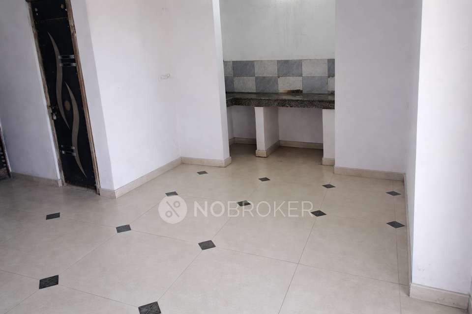 2 BHK Flat For Sale  In Khora Colony