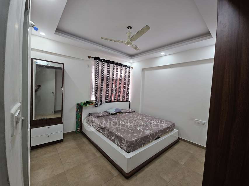2 BHK Flat In Sv Yashas Apartment For Sale  In Sv Yashas Apartment