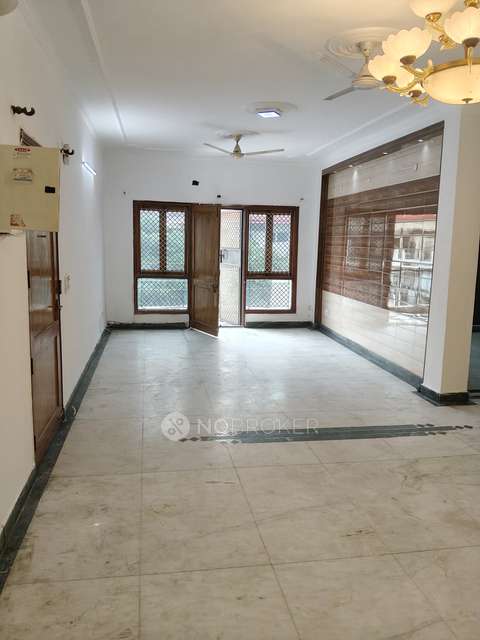 3 BHK Flat In Standlone Building  for Rent  In Sector 49