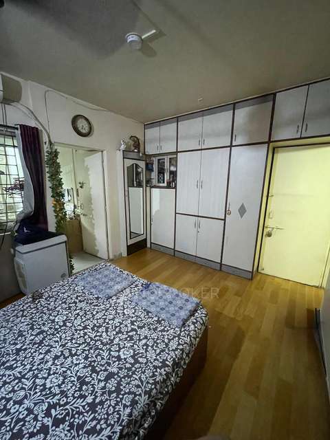 2 BHK Flat In Runwal Paradise, Kothrud for Rent In Kothrud