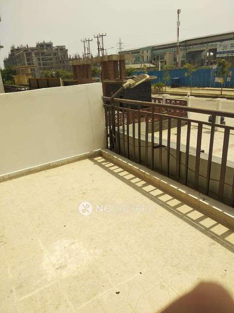 3 BHK Flat In Aims Golf Avenue 1, Sector 75 for Rent  In Sector 75