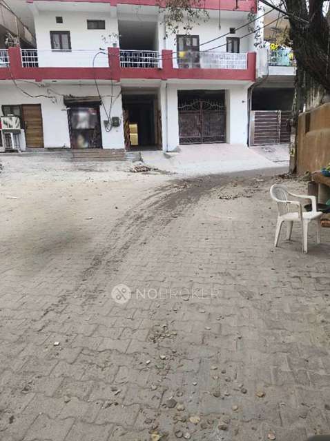 PG for Girls in Sector 72