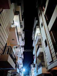 2 BHK Flat In Greenview Apartment for Rent  In Chipiyana Buzurg
