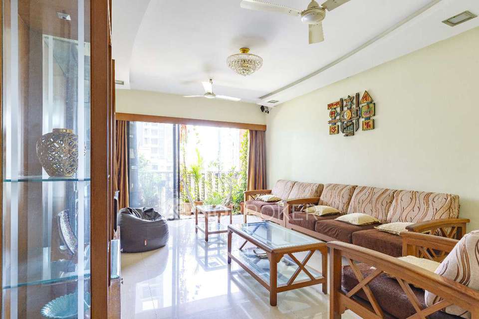 3 BHK Flat In Aricia Solitaire For Sale  In  Mulund West