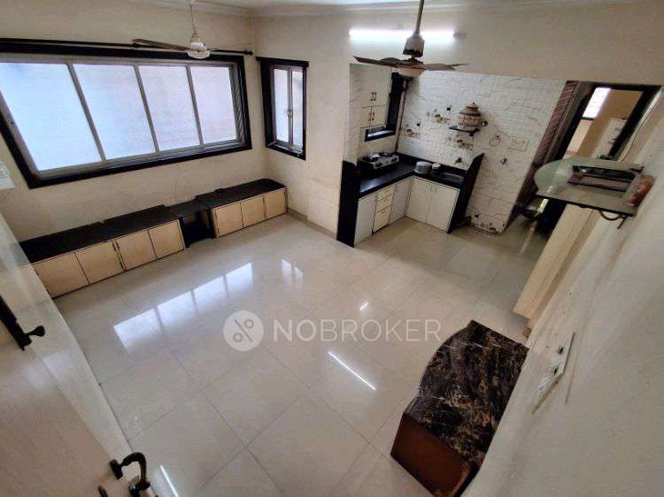 2 BHK Flat In Purshottam C.h.s for Rent  In  Andheri West