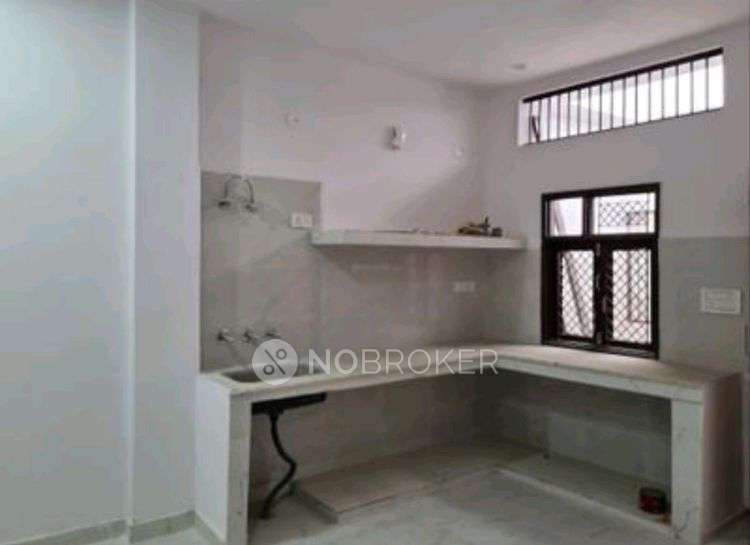 PG for Girls in Wz-44h, Possangipur, Janakpuri, New Delhi, Delhi, 110058, India