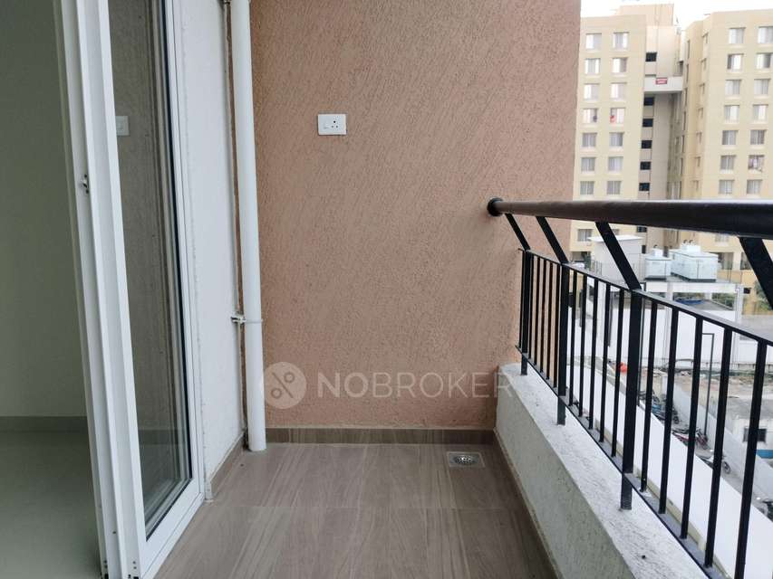 2 BHK Flat In Raheja Sterling for Rent  In Nibm