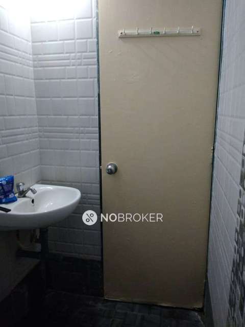 1 BHK Flat In Stand Alone Building  for Rent  In Kondhwa Budruk