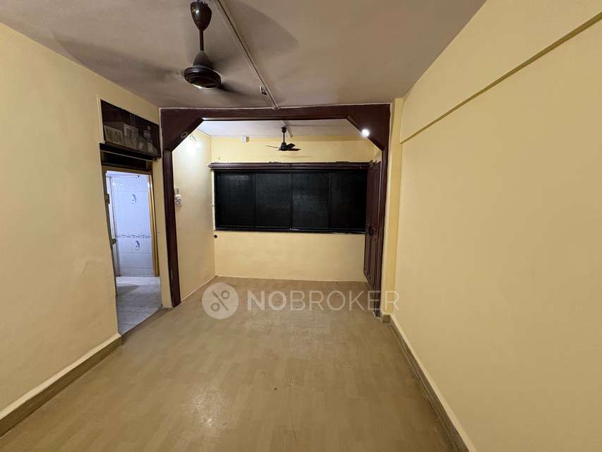 1 BHK Flat In Gokul Mathura Chs for Rent  In Mulund East