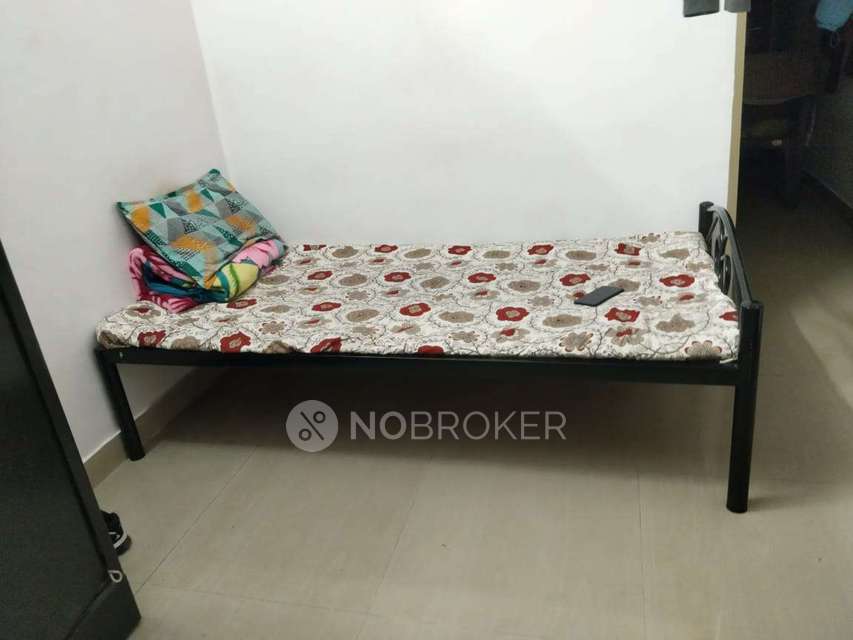 Shared Room for Male In 2 BHK  In Gokhalenagar