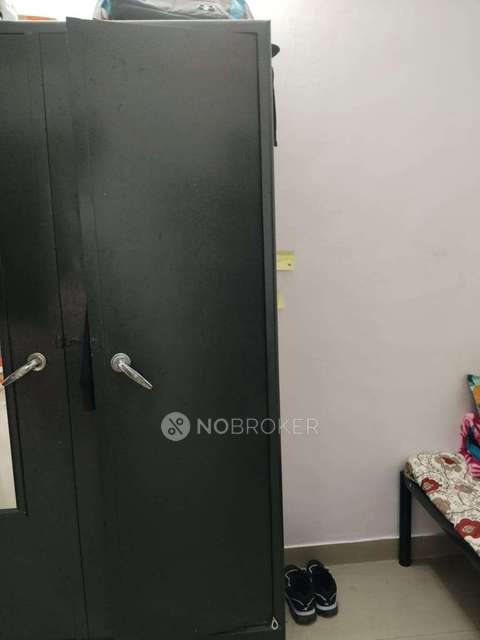 Shared Room for Male In 2 BHK  In Gokhalenagar