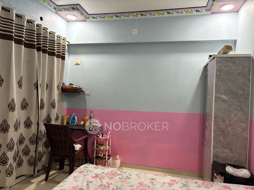 Single Room for Female In 2 BHK  In Signature Heights, Ghansoli In Ghansoli