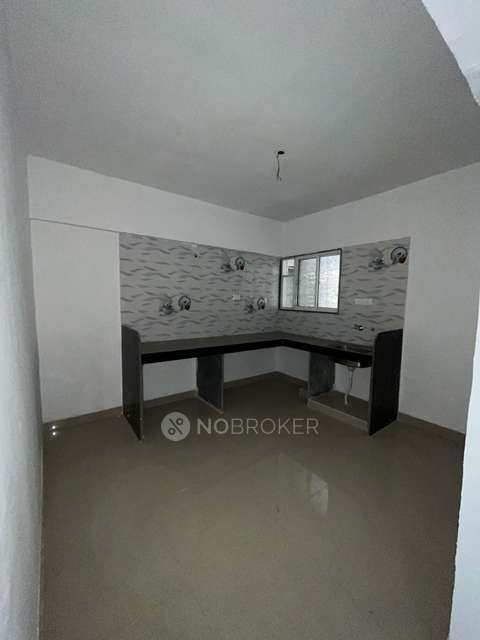 2 BHK Flat In Sharada Prathamesh Heights For Sale  In Manjari Budruk