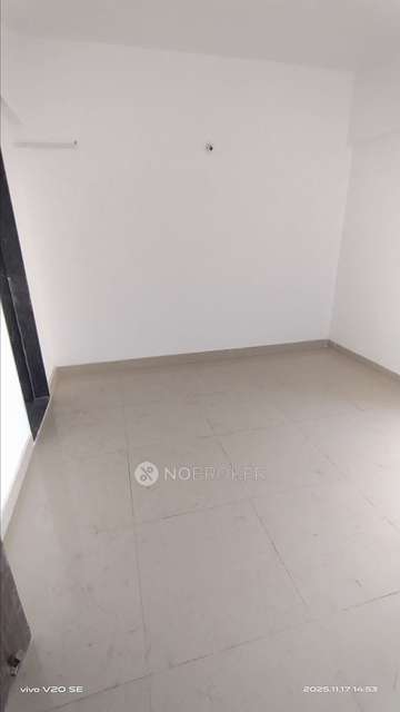 2 BHK Flat In Sharada Prathamesh Heights For Sale  In Manjari Budruk