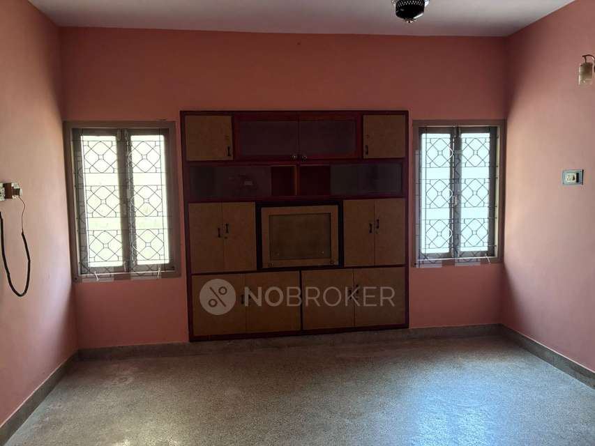 2 BHK Flat In Navaneeth Apartment For Sale  In Venkatrathnam Nagar Extension First Street