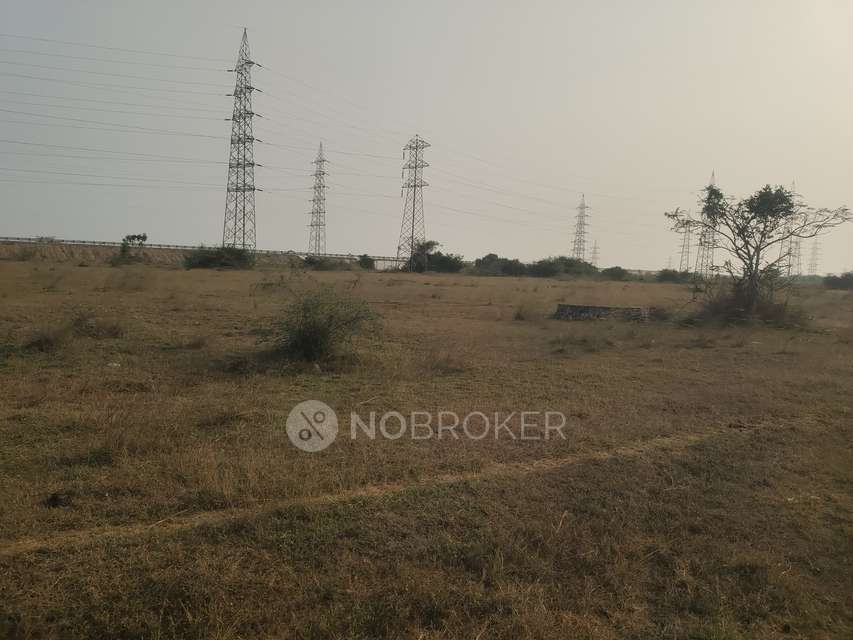 Plot For Sale  In Vgp Sri Chakra Town 