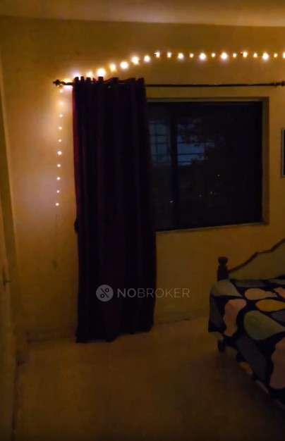 Single Room for Female In 3 BHK  In Madhuban Society In Vishrantwadi