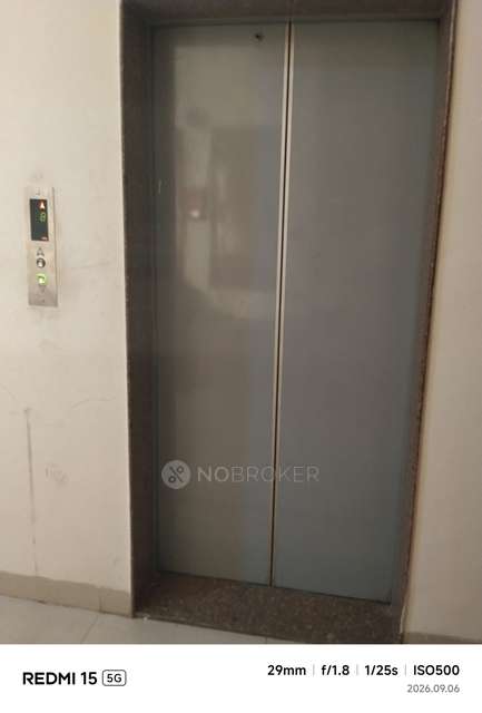 2 BHK Flat In Raheja Solitaire for Rent In Goregaon West
