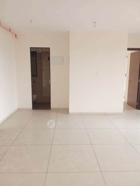 3 BHK Flat In Chandak 34 Park Estate, for Rent  In Goregaon West