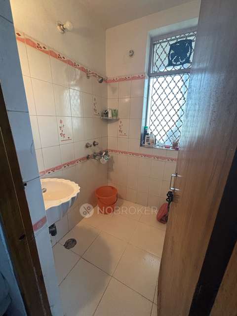 2 BHK Flat In Shipra Riviera Tower For Sale  In Indirapuram