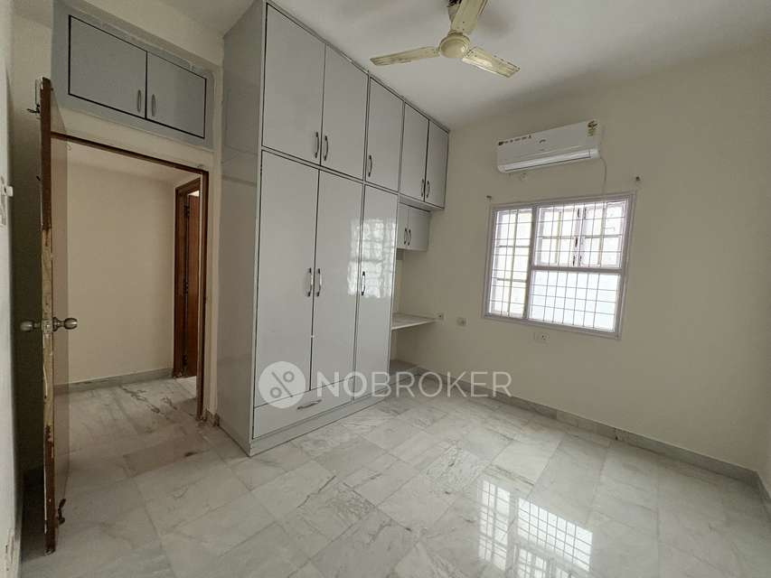 3 BHK Villa In Smr Vinay Acropolis for Rent  In  Kondapur