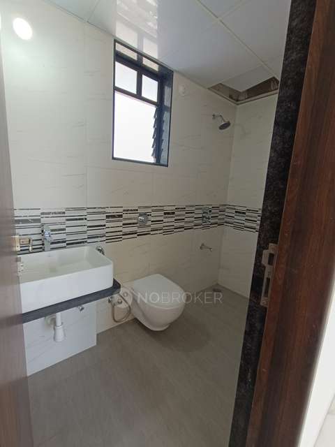 2 BHK Flat In Kohinoor Sapphire 3, Tathawade for Rent  In Tathawade