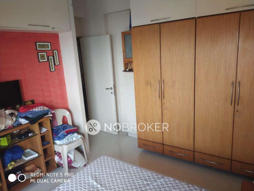 2 BHK Flat In Vimal Society for Rent  In Malabar Hill