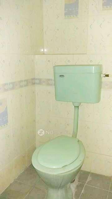 2 BHK Flat In Mahaveer Woods For Sale  In Jp Nagar 