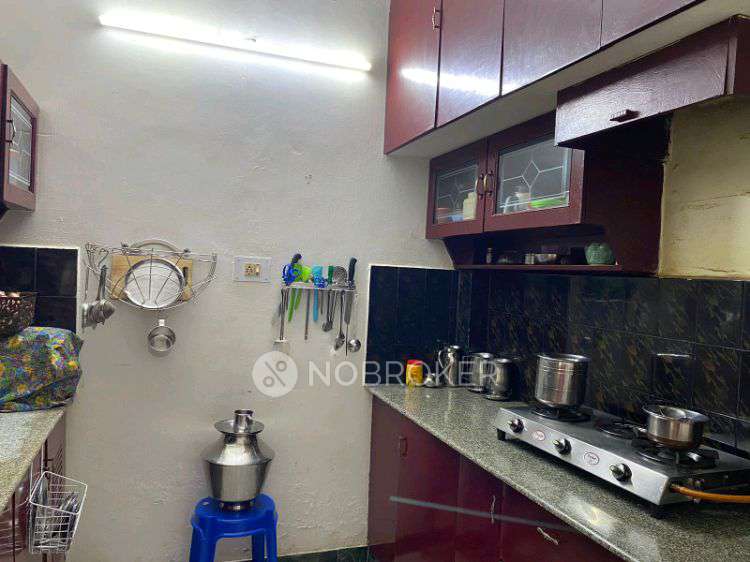 2 BHK Flat In Neelkanth Apartment For Sale  In 269x+f34, Lock St, Varadapuram, Kotturpuram, Chennai, Tamil Nadu 600085, India