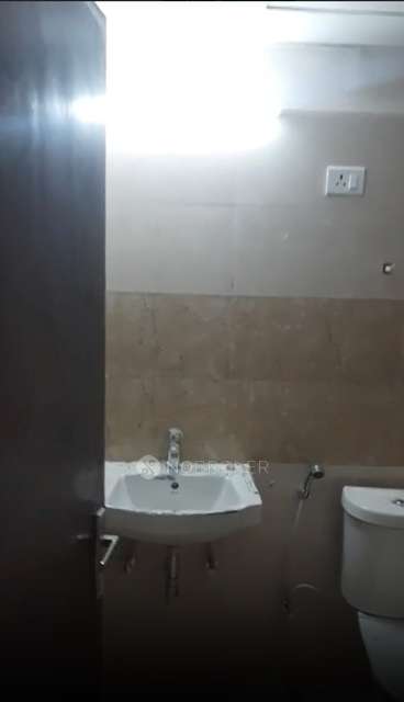 3 BHK Flat In Amrapali Kingswood, Noida Extension For Sale  In Noida Extension