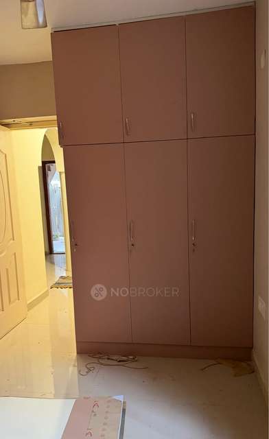 PG for Girls in Koyambedu