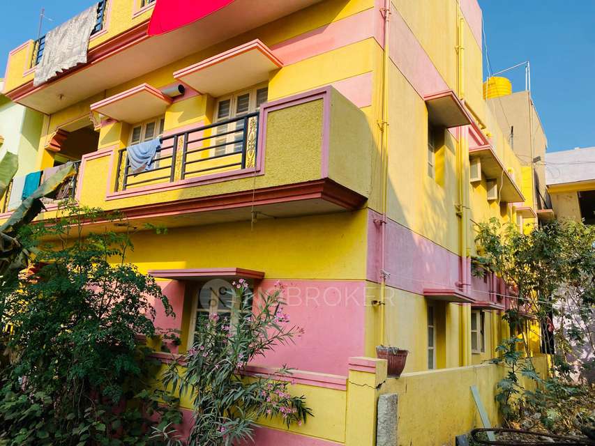 4+ BHK Flat For Sale  In Begepalli