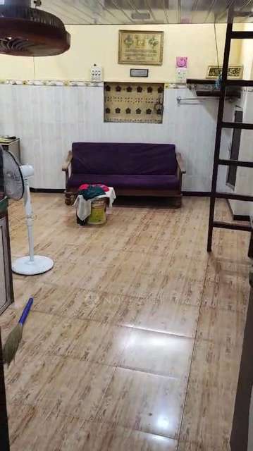 1 RK Flat For Sale  In 66, Sadariyawala, Building, Kurla W Sta Rd, Behind Bharat Cineplex, Chhadva Nagar, Kurla West, Kurla, Mumbai, Maharashtra 400070, India